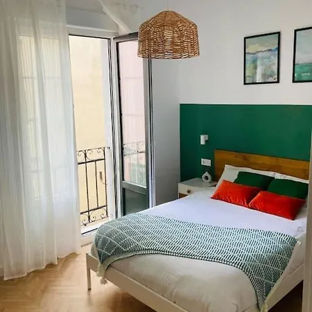 Con Parking Y Patio Nuevo Apto En La Mejor Zona Apartment Gijón
