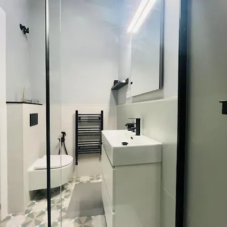 דירה Con Parking Y Patio Nuevo Apto En La Mejor Zona